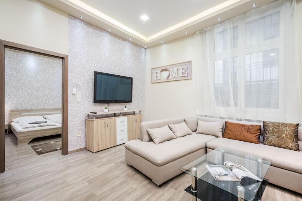 Szalag Utca 6 Luxurious Flat Castle District Apartment บูดาเปสต์ ภายนอก รูปภาพ